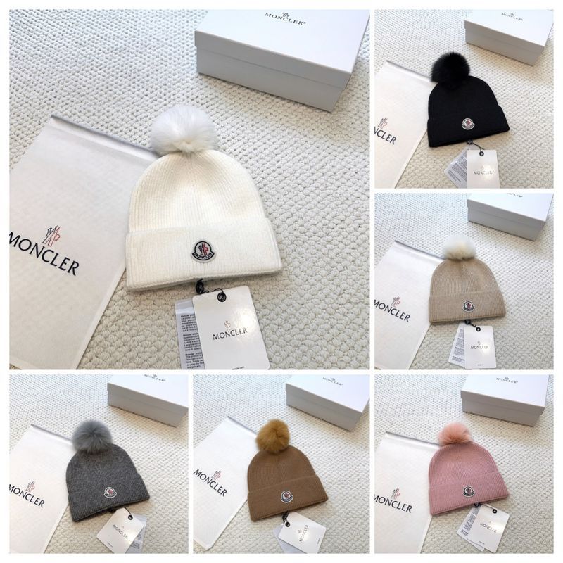 Moncler Knitted Hat photo 4
