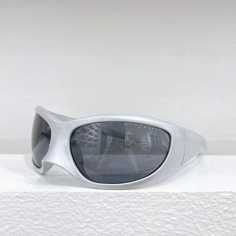 Balenciaga Skincat Glasses photo 4