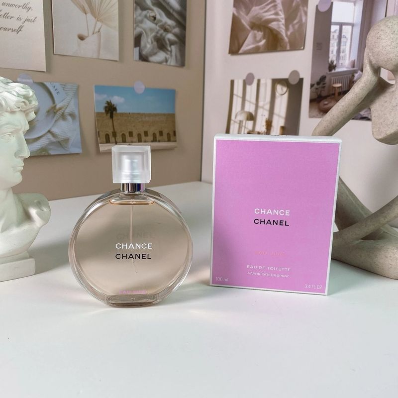 Chanel Perfume photo 4