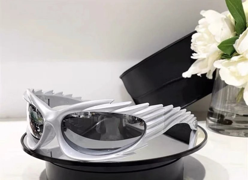 Balenciaga Hedge Hog Ass Glasses photo 4