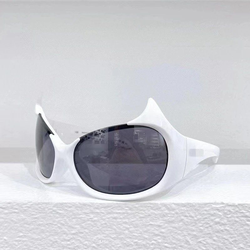 Balenciaga Gotham Glasses photo 4