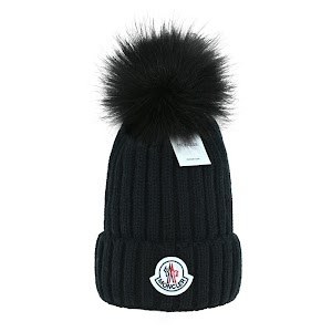 Moncler Knitted Hat photo 3