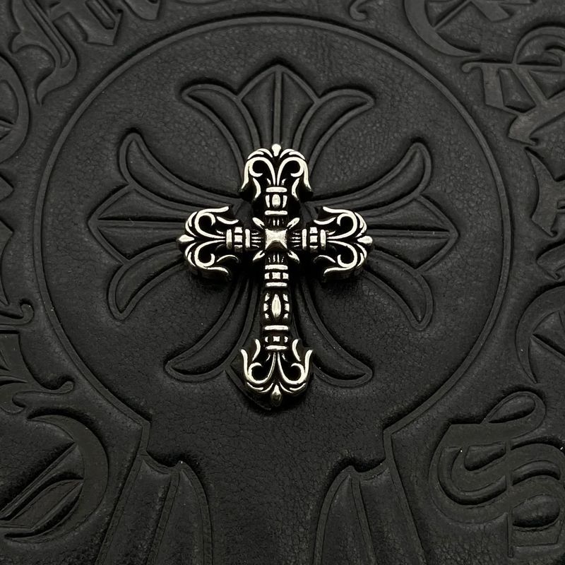 Chrome Hearts Cross Pendant photo 4