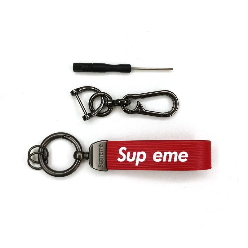 Supreme Keychain photo 4