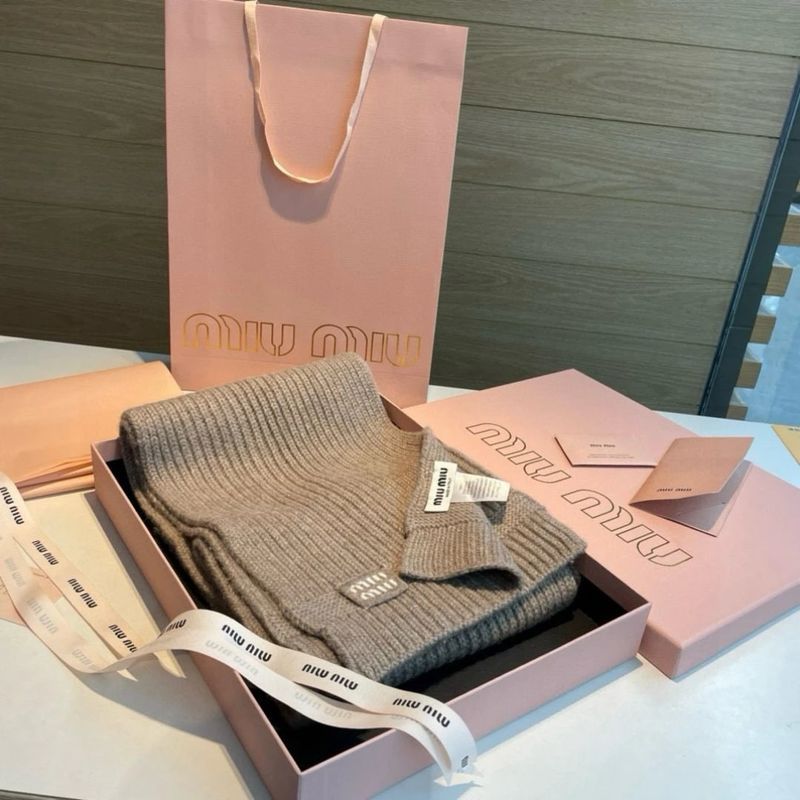 Miu Miu scarf photo 4