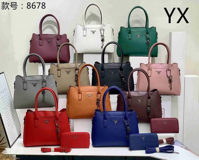 Prada handbag photo 4