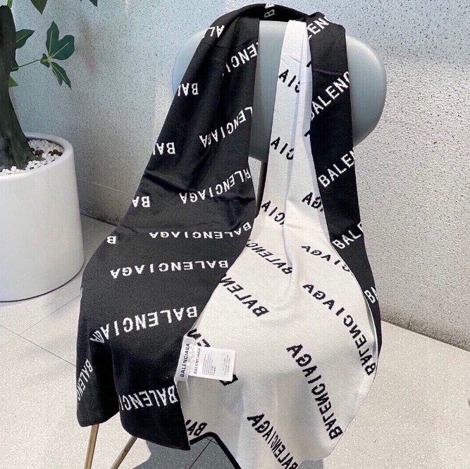 Balenciaga Scarf QC 1