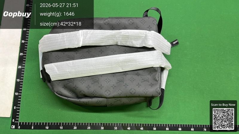 Louis Vuitton Bag QC 3
