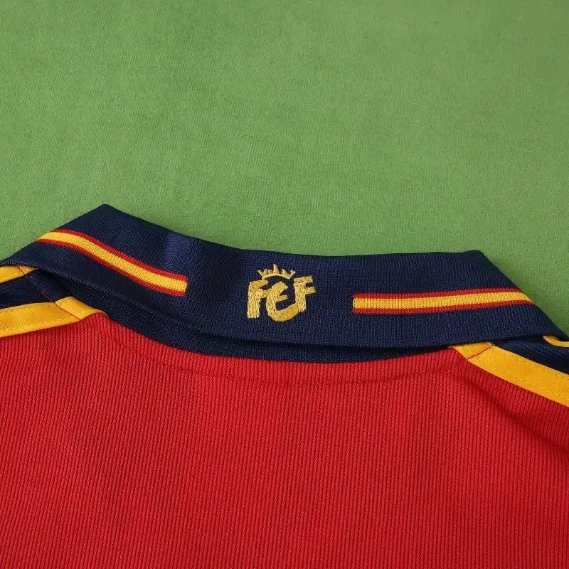 2000 Season Spain Home Retro Fan Version QC 2