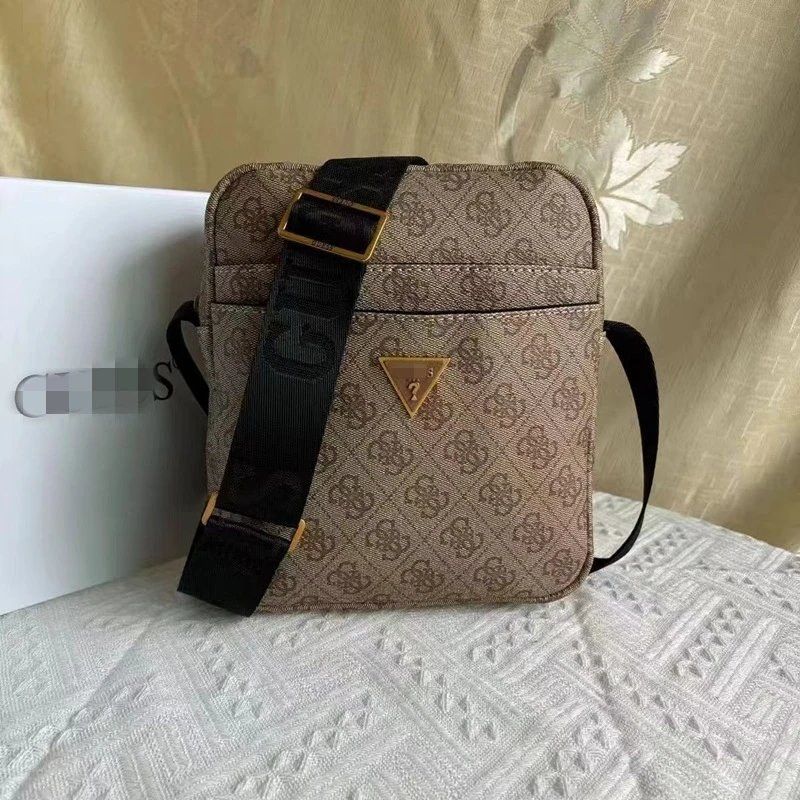 Guess Bag QC 3