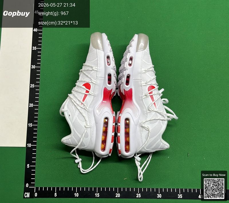 Nike Air Max Plus QC 3