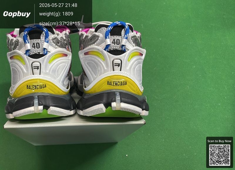 Balenciaga Runner QC 3