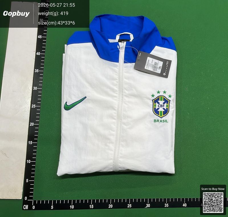 25/26 Season Brazil Windbreaker QC 1