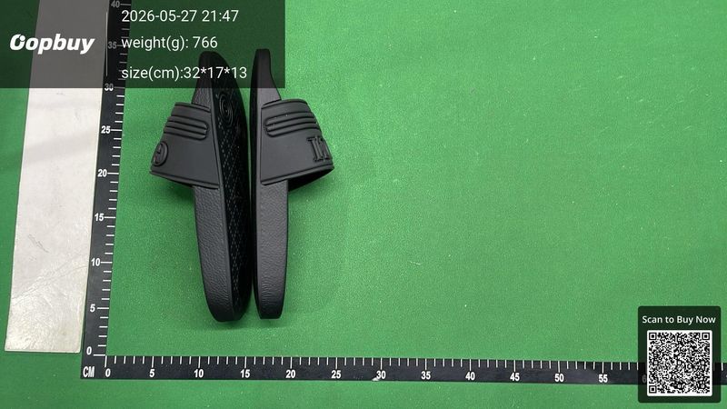 Gucci Slippers QC 2