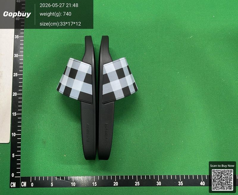 Burberry Slippers QC 3