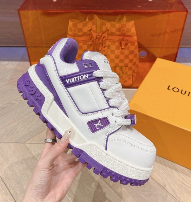 Louis Vuitton Trainer Maxi QC 2