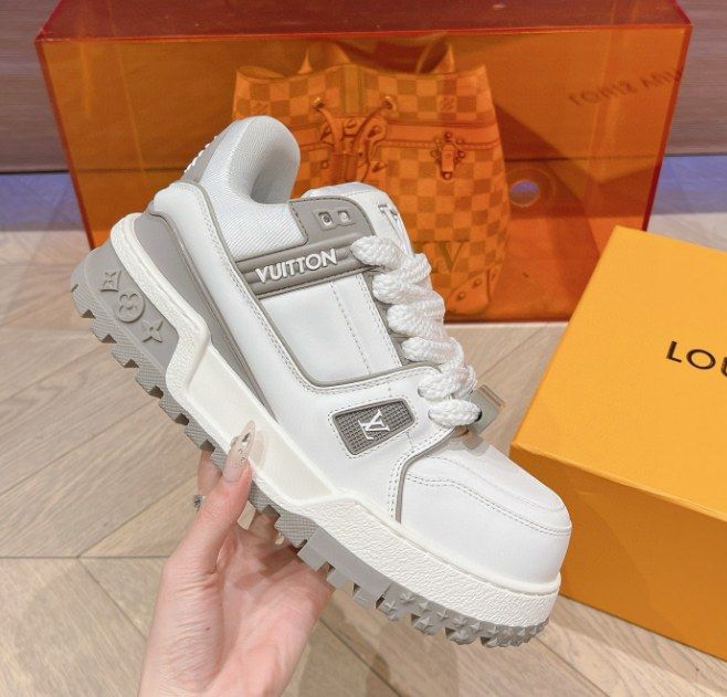 Louis Vuitton Trainer Maxi QC 3