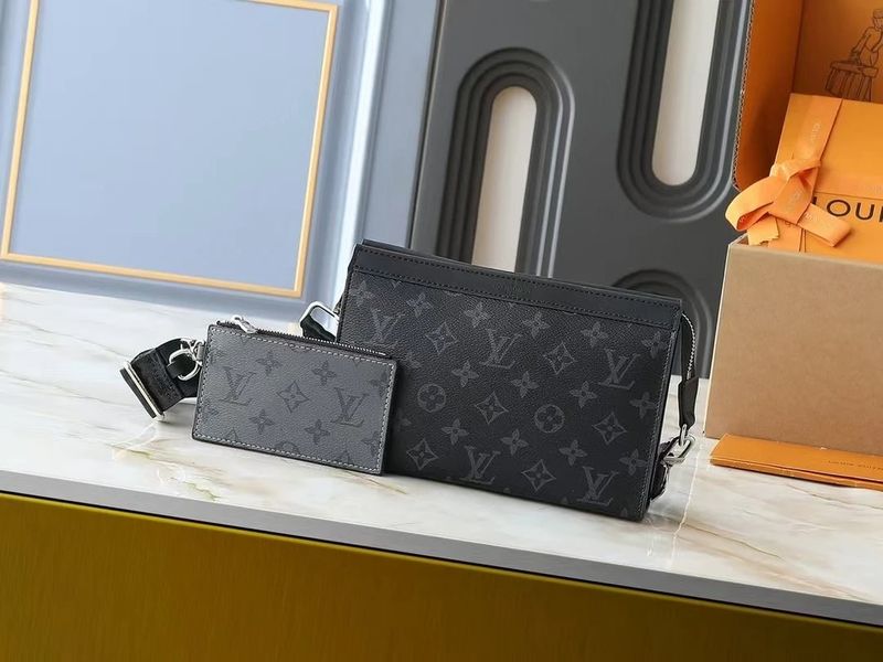 Louis Vuitton Bag QC 2