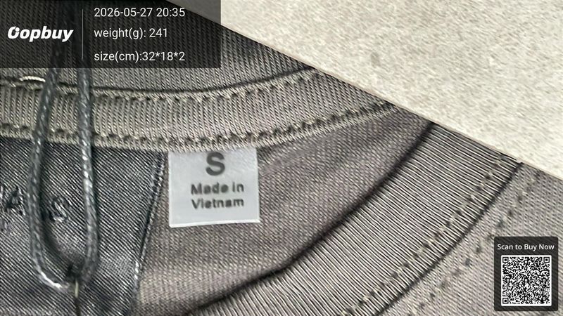 Essentials Tee QC 1