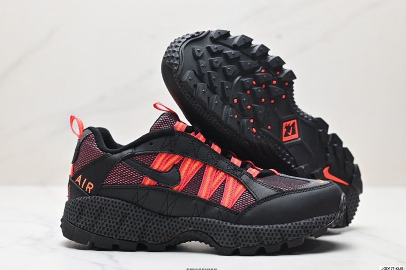 Nike Air Humara QS "Faded Spruce" QC 3