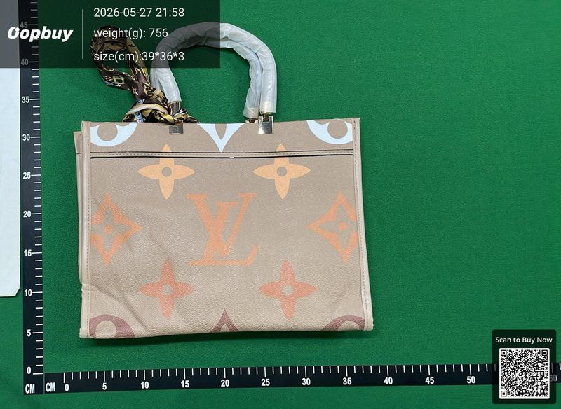Louis Vuitton Bag QC 1