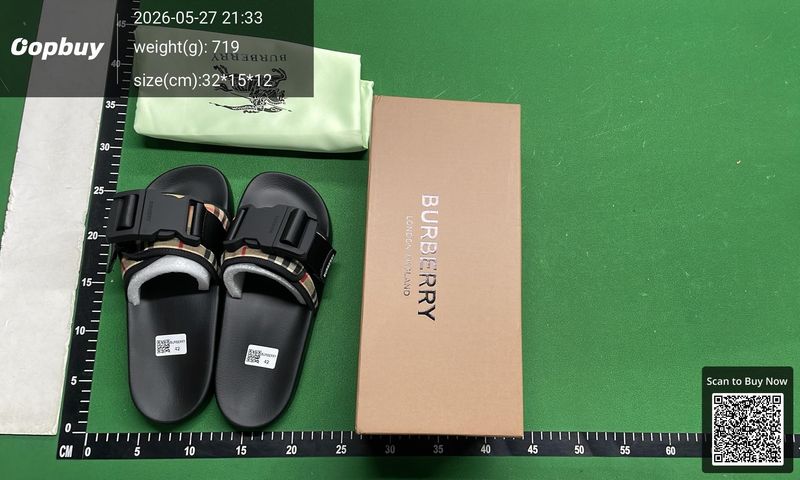 Burberry Slides QC 2