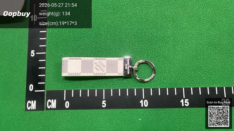 LV Keychain QC 3