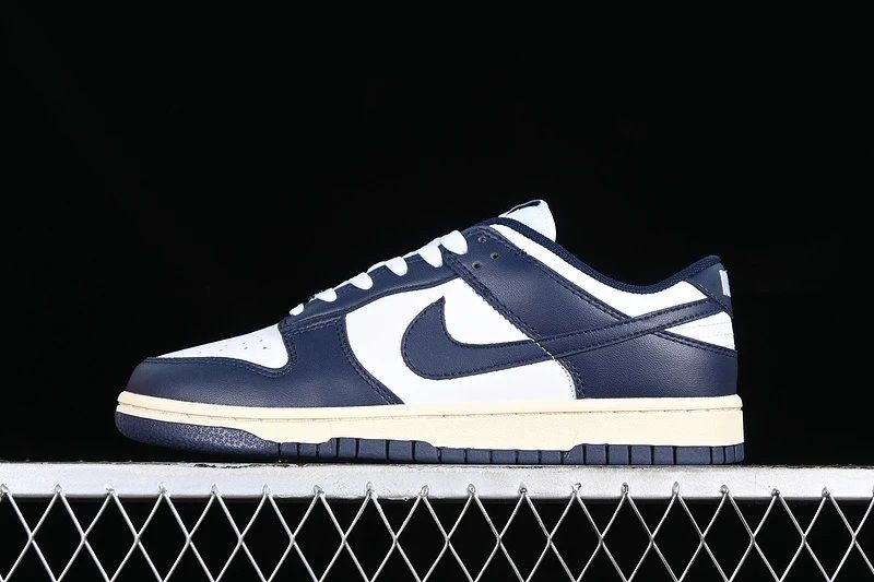 Nike Dunk QC 3