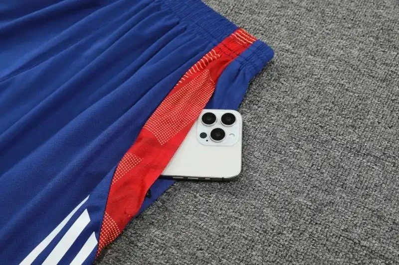 24/25 Spain Training Shirt Fan Version QC 3