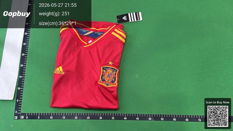 2012 Spain Home Retro Fan Version QC 1