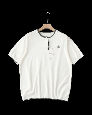 Moncler T-Shirt photo 2