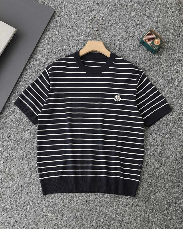 Moncler T-Shirt photo 4