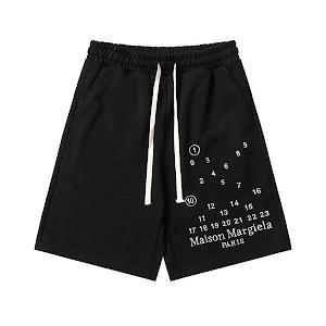 Maison Margiela Shorts photo 3