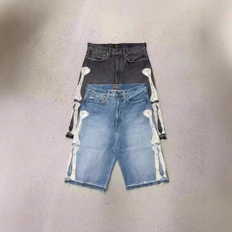 Bone Embroidery Shorts photo 4