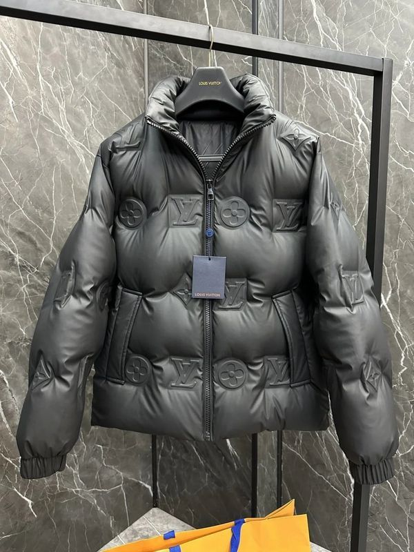Louis Vuitton Down jacket photo 4