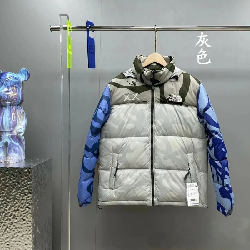 The North Face down jacket photo 4