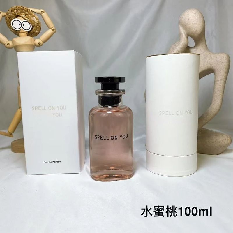 Louis Vuitton Attrape Reves Perfume photo 4