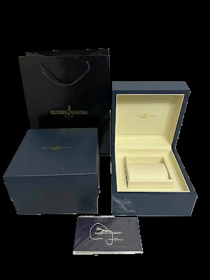 Ulysse Nardin Watch Box photo 2