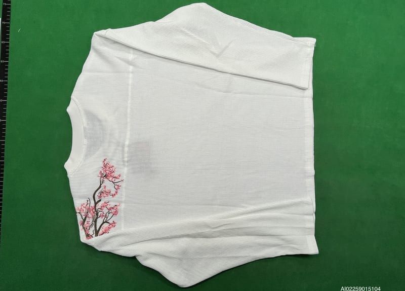 Derschutze Long Sleeve QC 1
