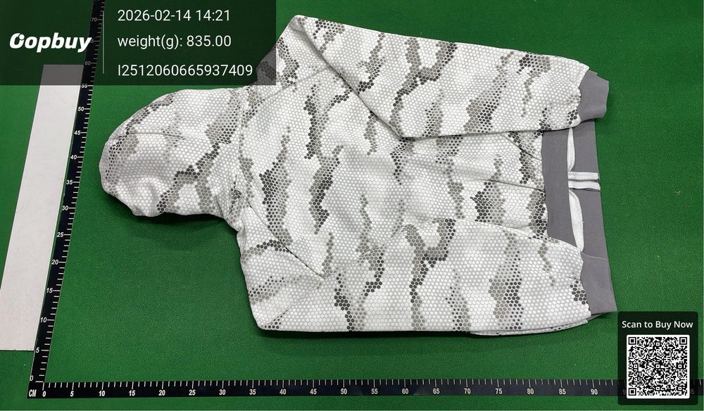 Mertra Snake Zip Sweat QC photo 3