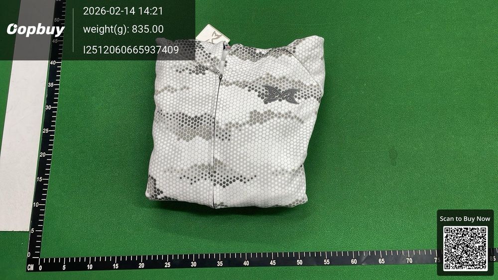 Mertra Snake Zip Sweat QC photo 4