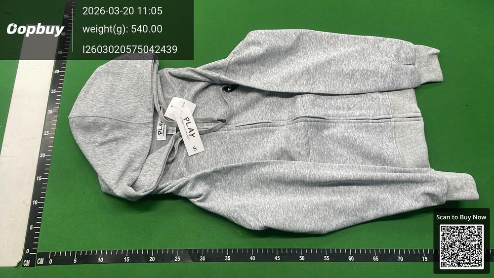 Play Comme des Garçons CDG Hoodie QC photo 2