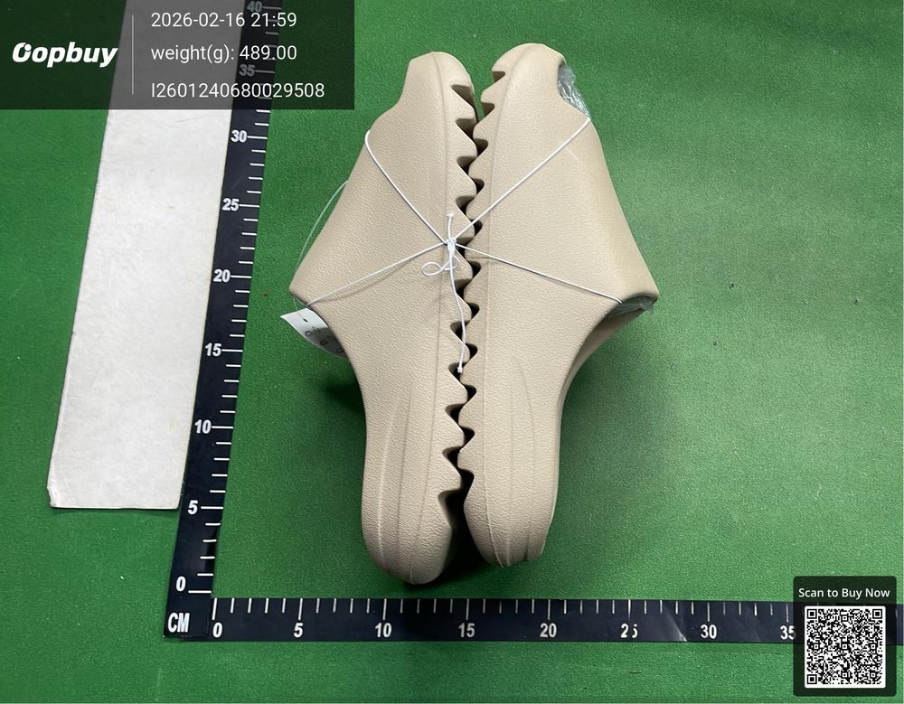 Adidas Yeezy Slides QC photo 3