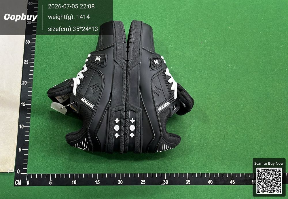 LV Louis Vuitton Trainer Sneaker QC photo 5