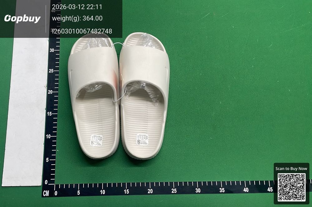 Nike Slides QC photo 1