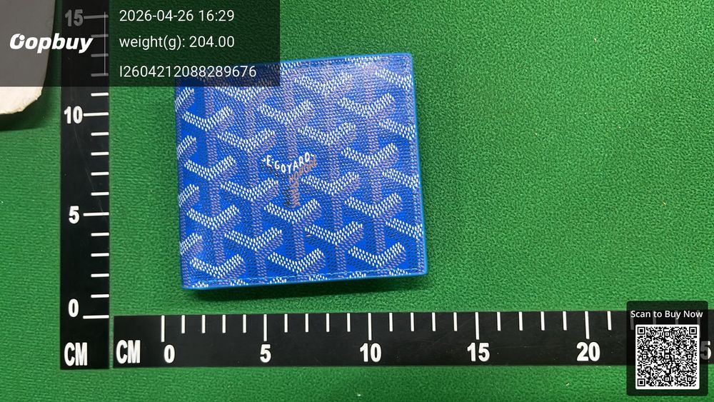 Goyard Wallet QC photo 1