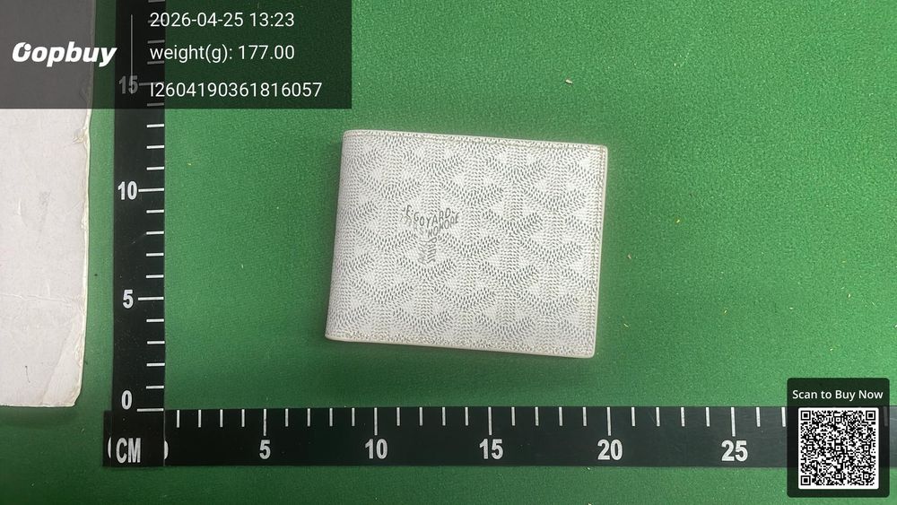 Goyard Wallet QC photo 4