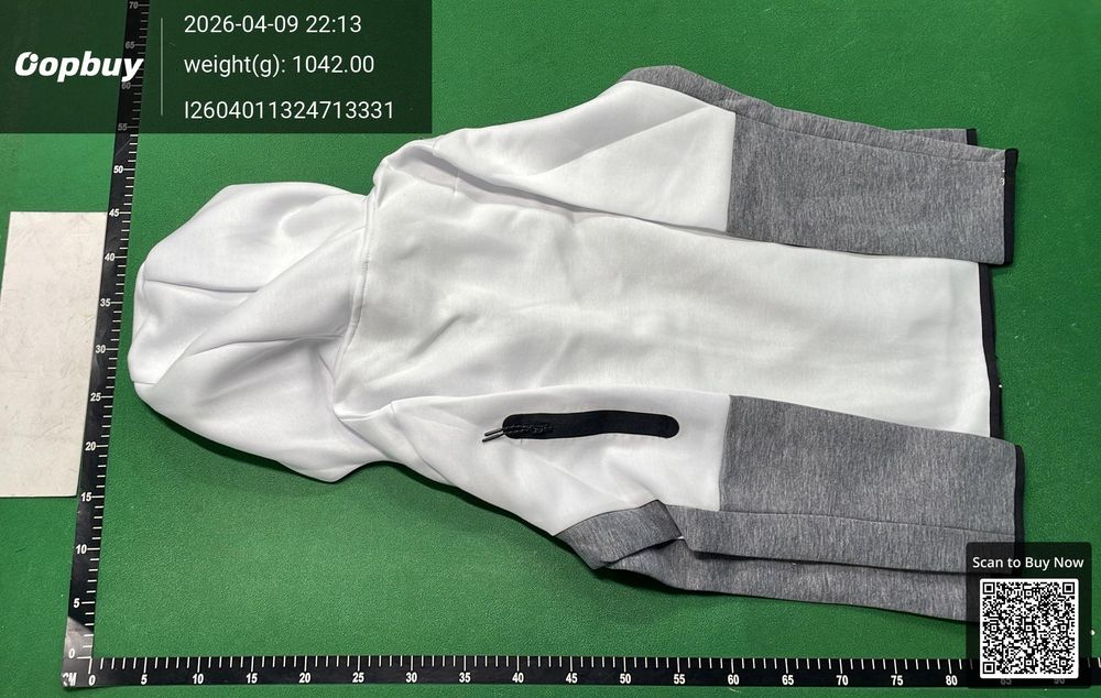 Nike Set QC photo 3