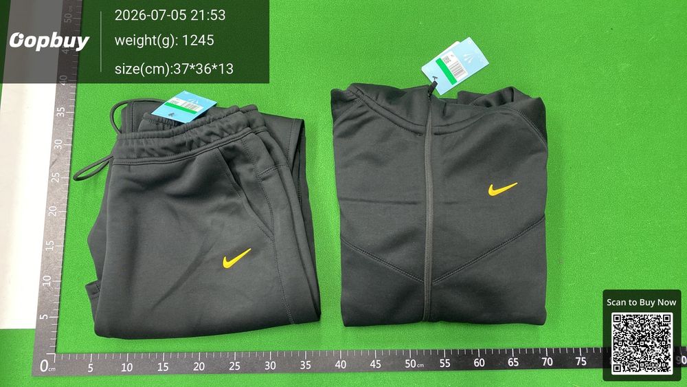 Nike Set QC photo 5