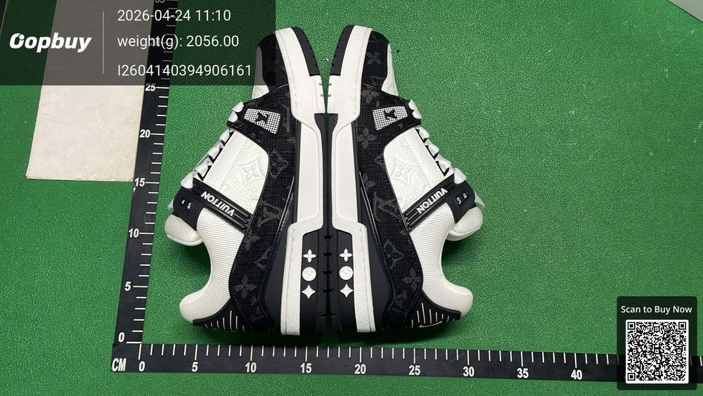 Louis Vuitton Trainer Pk QC photo 5